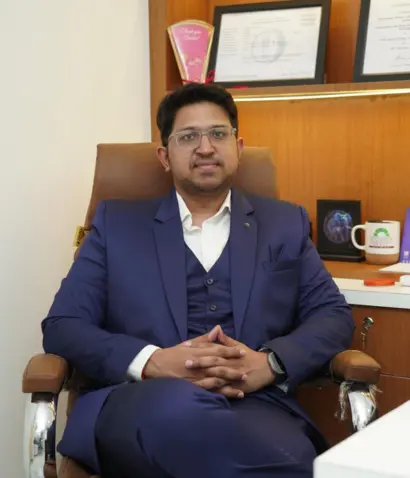 SNS clinic dr shashivardhan image